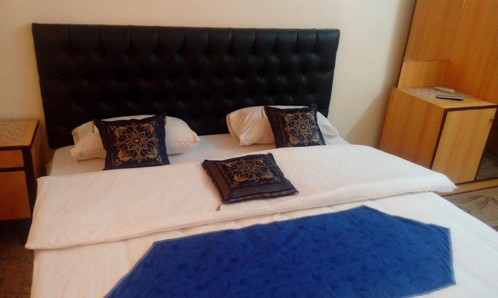 Hamoudah Hotel Amman Extérieur photo